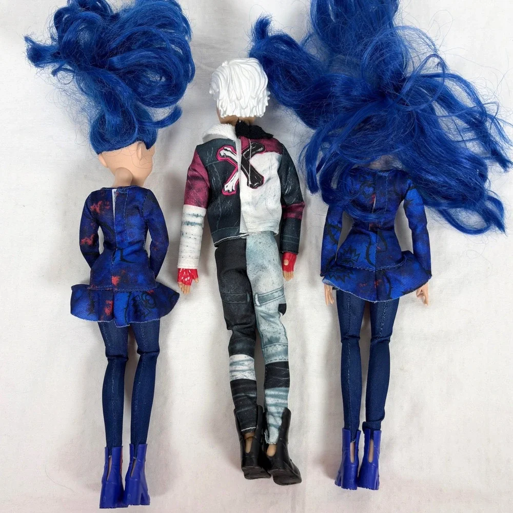 Disney Descendants Doll Lot Evie Carlos Hasbro Blue White Hair 3pc Set